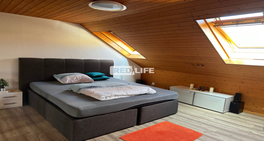 Hei&szlig;e Girls/TS f&uuml;r unsere Wohnung/Studio