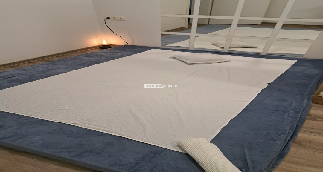 Ki ne szeretn&eacute; a massz&aacute;zst?
Mondan&aacute;m,