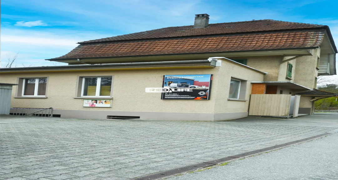 Stabil forgalom, magas kereset, korrekt