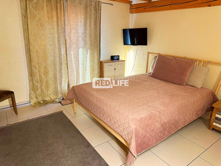 női vezetőség pearls lounge saját