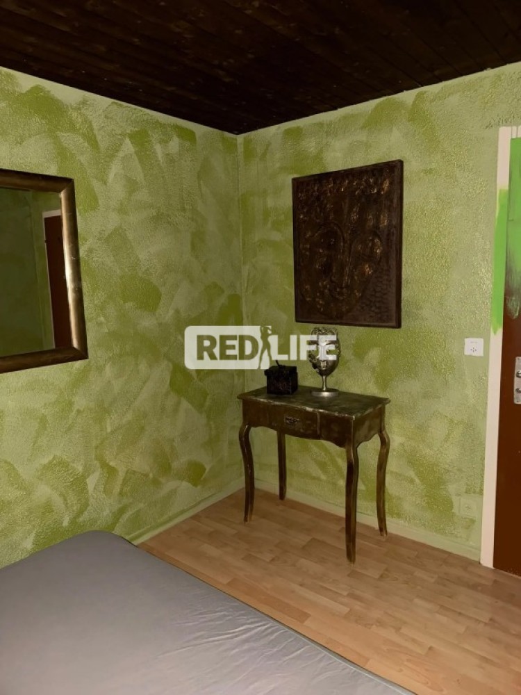 escort munka magyar recepciós napi