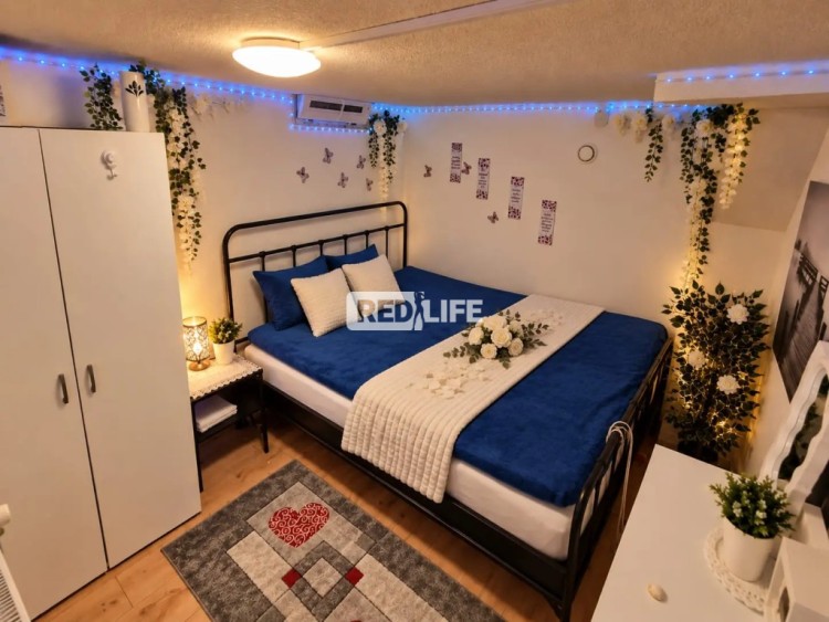 fix leadó női tulajdonos Relax