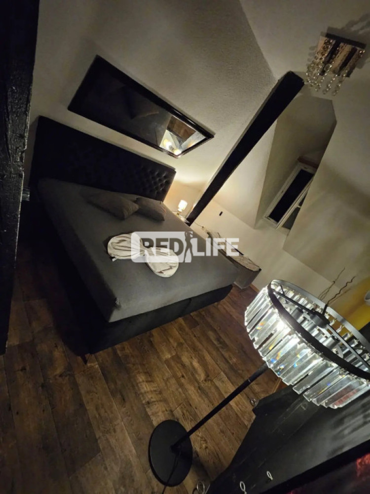 escort munka magyar tulajdonosnő privát