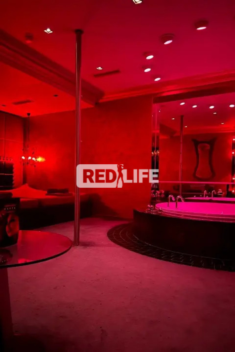 club Colosseum Graz escort munka