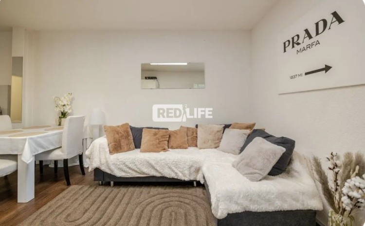 penthouse studio prémium hirdetések privát