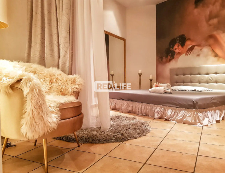 Afrodita Massage erotikus munka magyar
