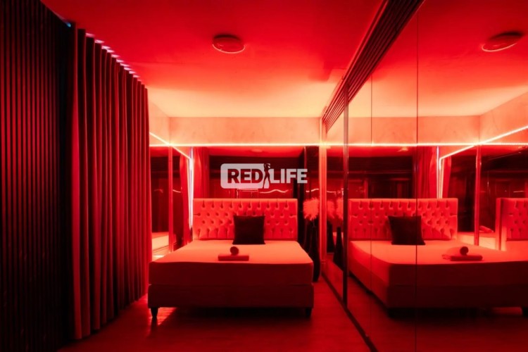 60:40 rendszer magyar recepciós Villa