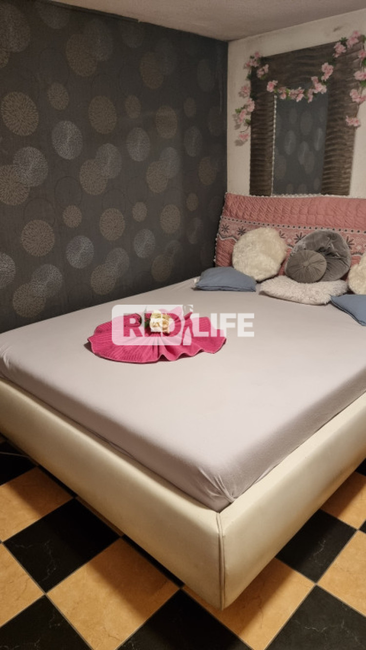 fix leadó női tulajdonos Relax